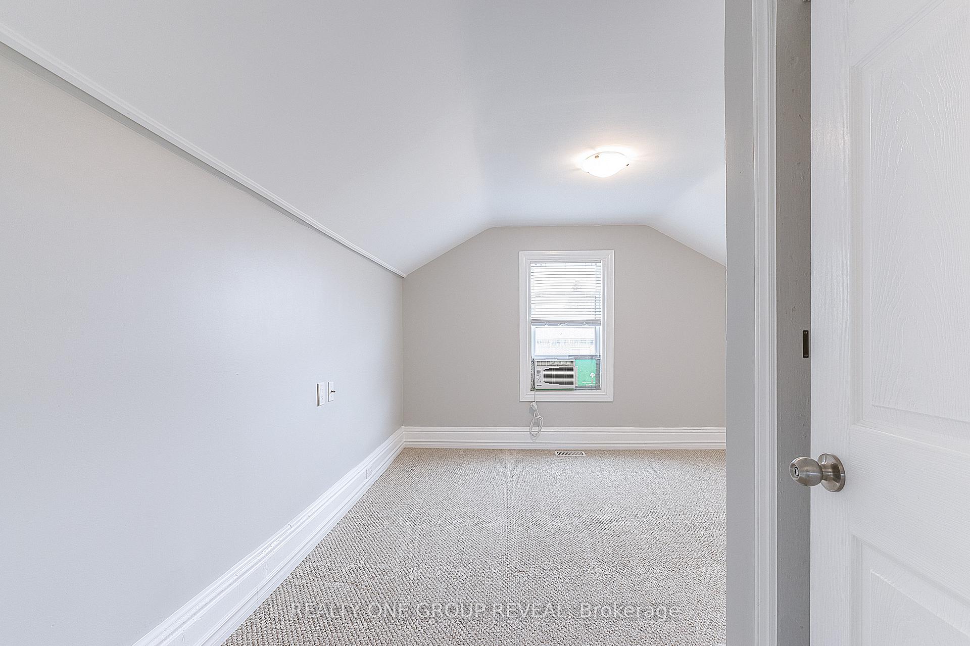 Photo 35 of 1524 Nash Road, Clarington, Courtice — HOMEH