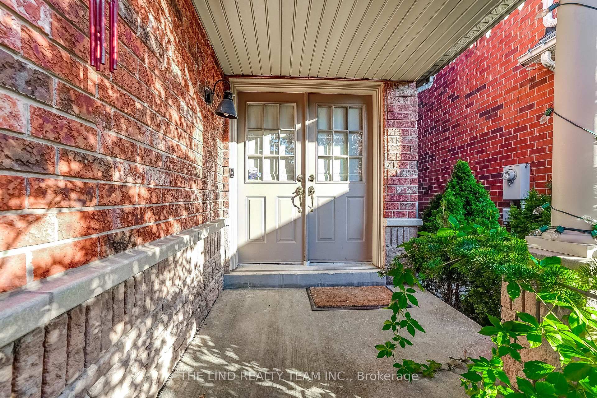 Photo 3 of 29 Tuscana Boulevard, Vaughan, Patterson — HOMEH