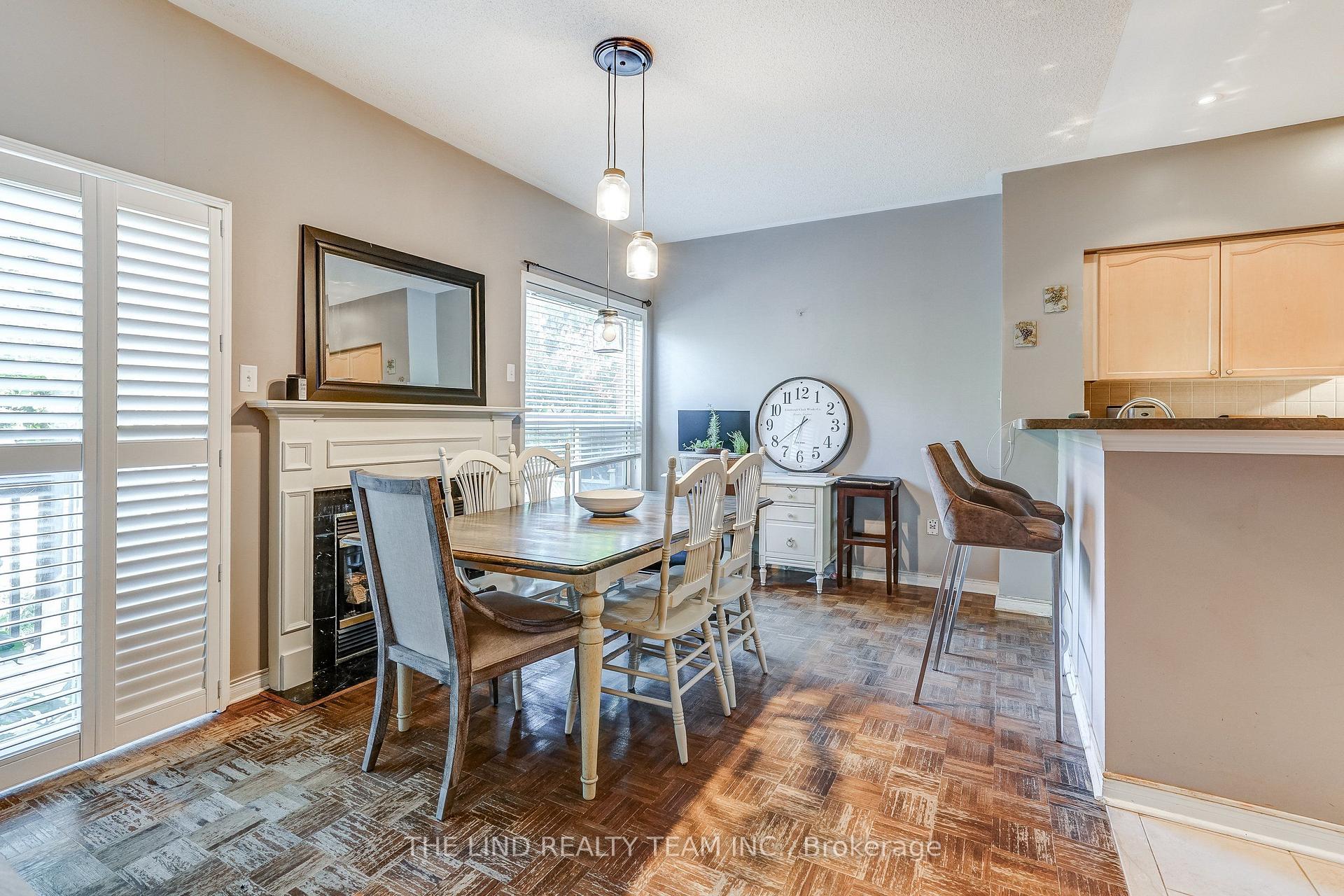 Photo 12 of 29 Tuscana Boulevard, Vaughan, Patterson — HOMEH