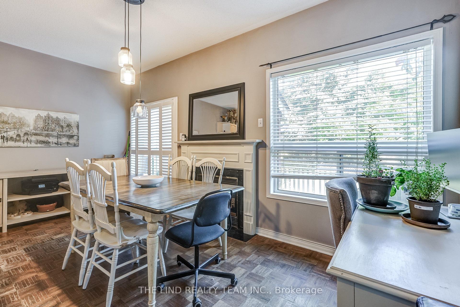 Photo 13 of 29 Tuscana Boulevard, Vaughan, Patterson — HOMEH