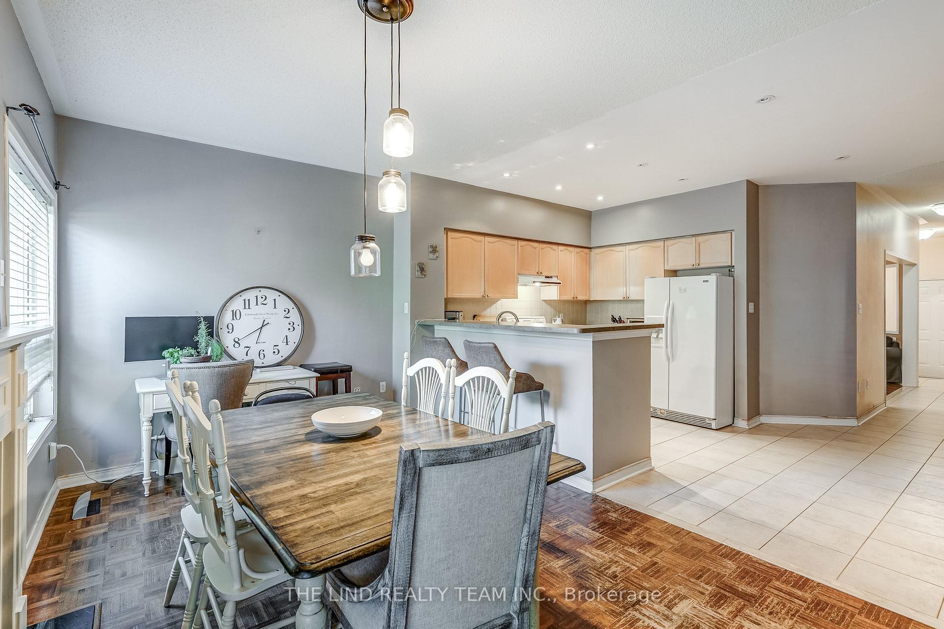 Photo 14 of 29 Tuscana Boulevard, Vaughan, Patterson — HOMEH