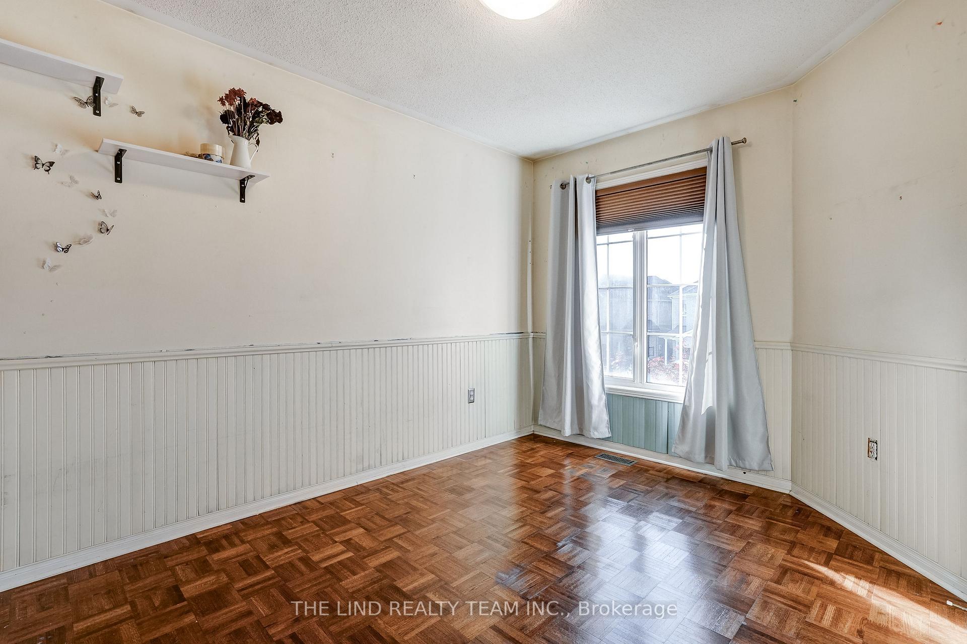 Photo 22 of 29 Tuscana Boulevard, Vaughan, Patterson — HOMEH