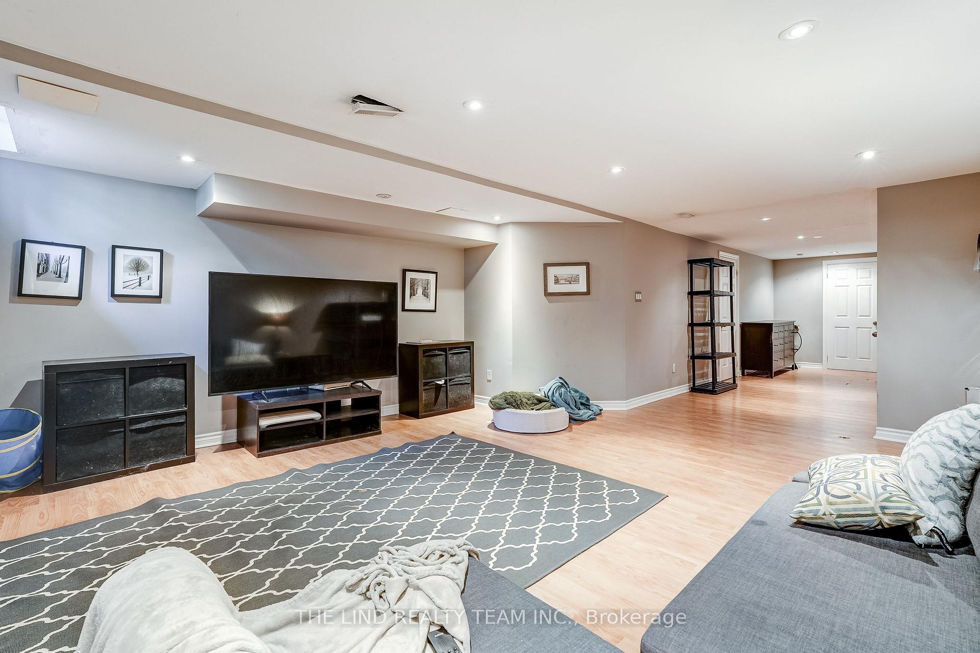 Photo 32 of 29 Tuscana Boulevard, Vaughan, Patterson — HOMEH