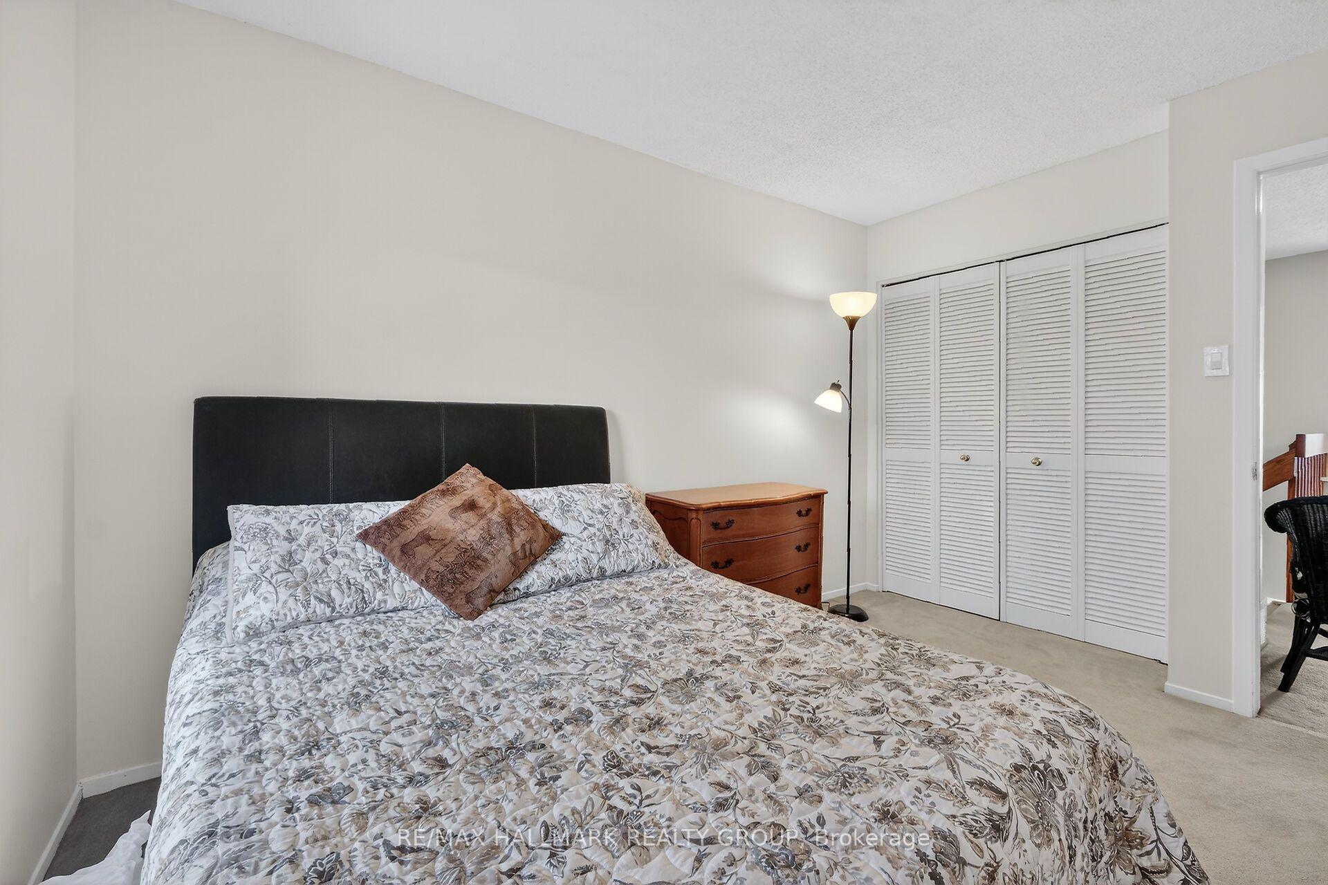 Photo 25 of Unit D, 3 Birchdale Avenue, Ottawa, Bayshore — HOMEH
