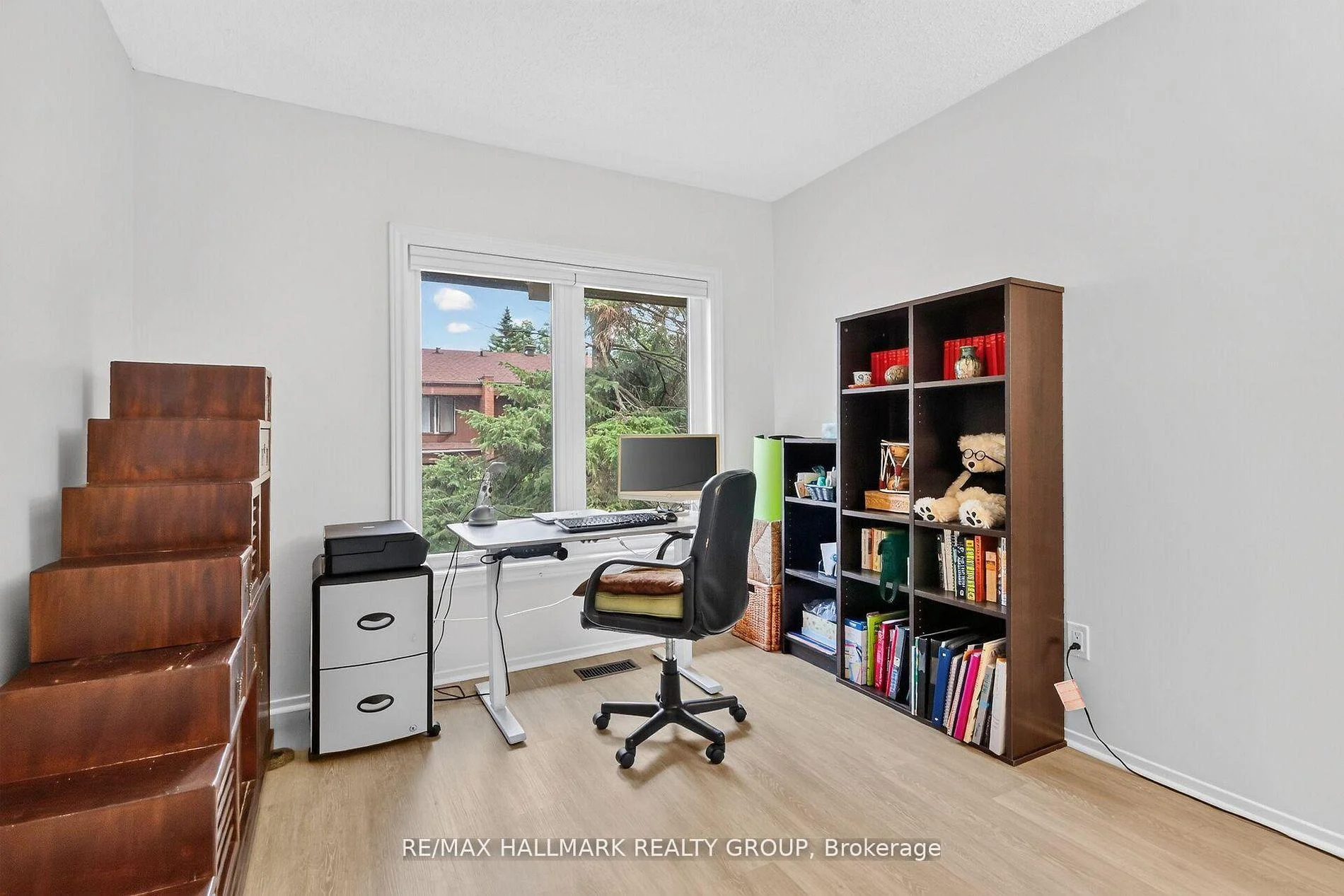 Photo 30 of Unit D, 3 Birchdale Avenue, Ottawa, Bayshore — HOMEH