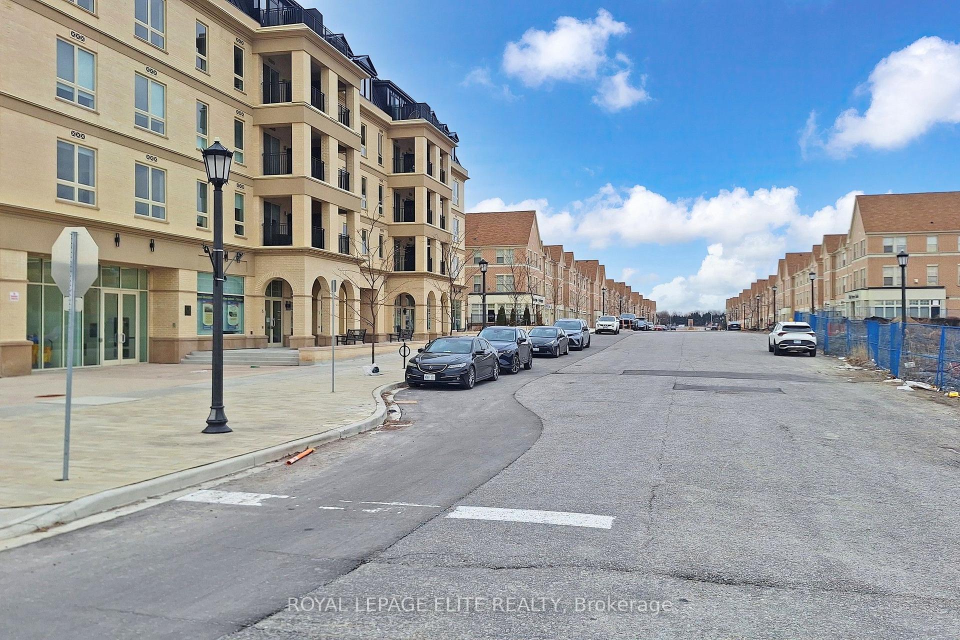 Photo 7 of Unit 313, 101 Cathedral High Street S, Markham, Cathedraltown — HOMEH