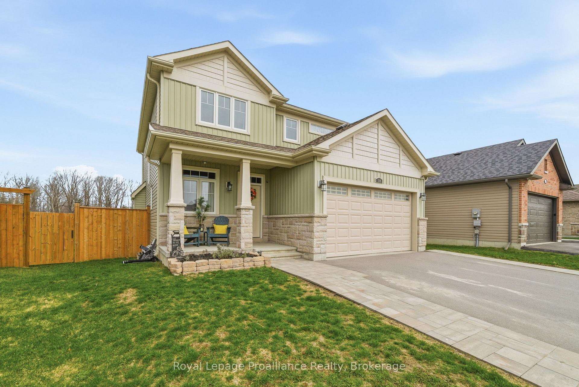 Photo 2 of 38 Redwood Drive, Belleville, Thurlow Ward — HOMEH