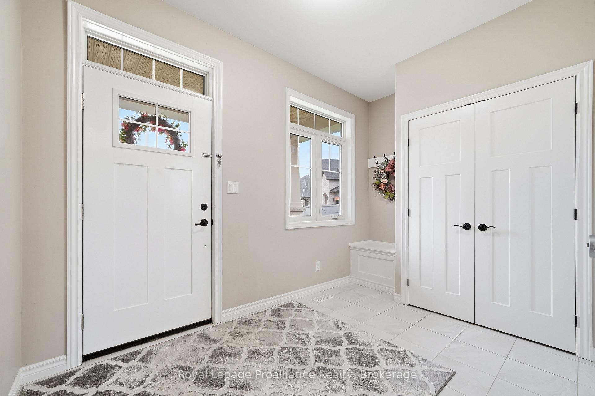 Photo 6 of 38 Redwood Drive, Belleville, Thurlow Ward — HOMEH