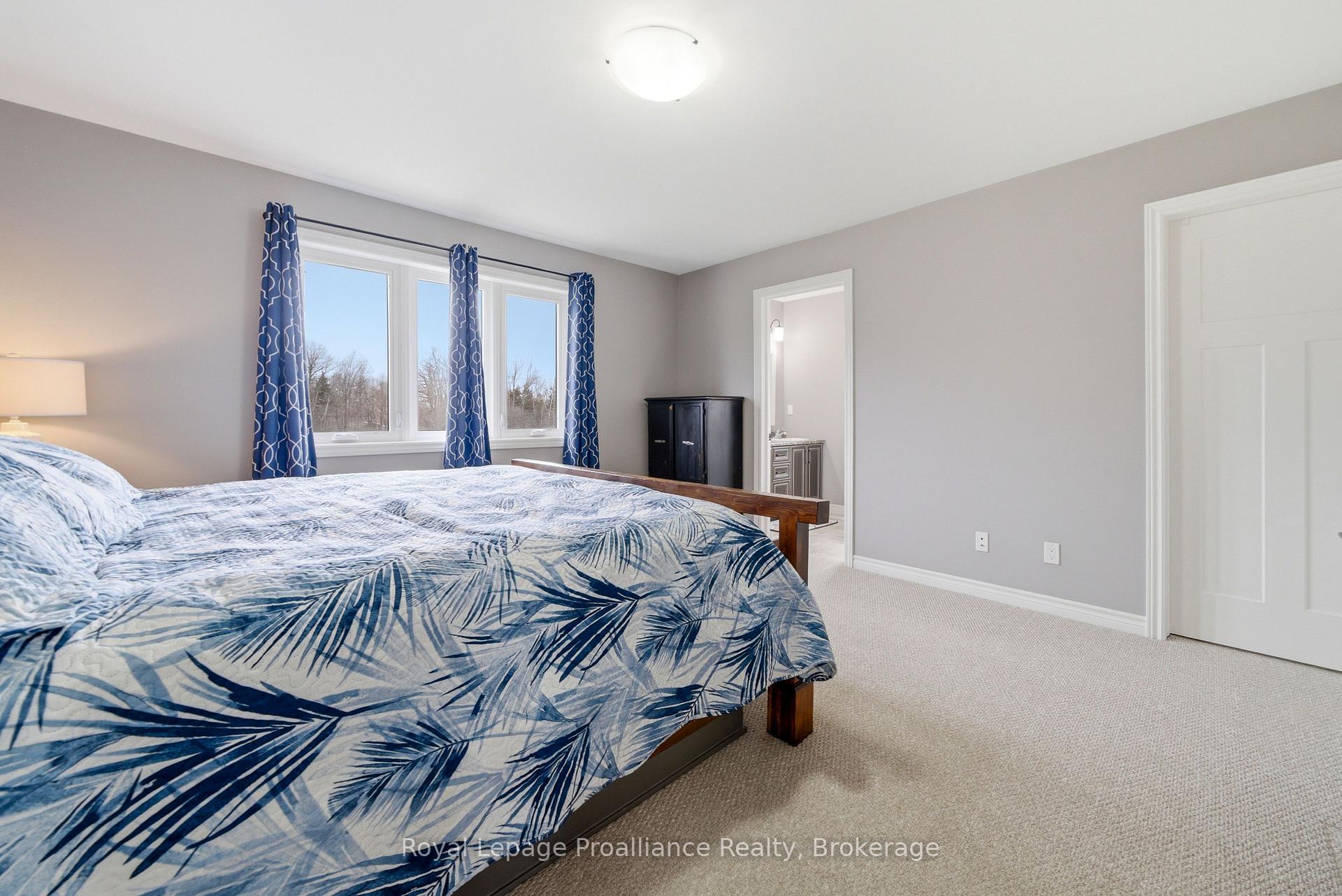 Photo 26 of 38 Redwood Drive, Belleville, Thurlow Ward — HOMEH
