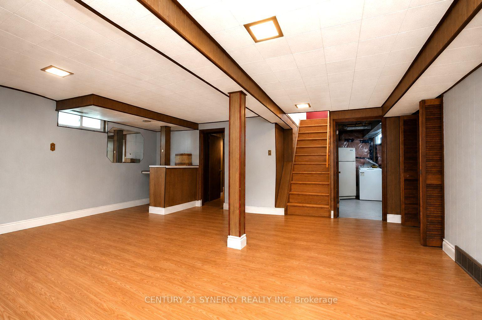 Photo 18 of 2148 Iris Street, Ottawa, Bel Air Park — HOMEH