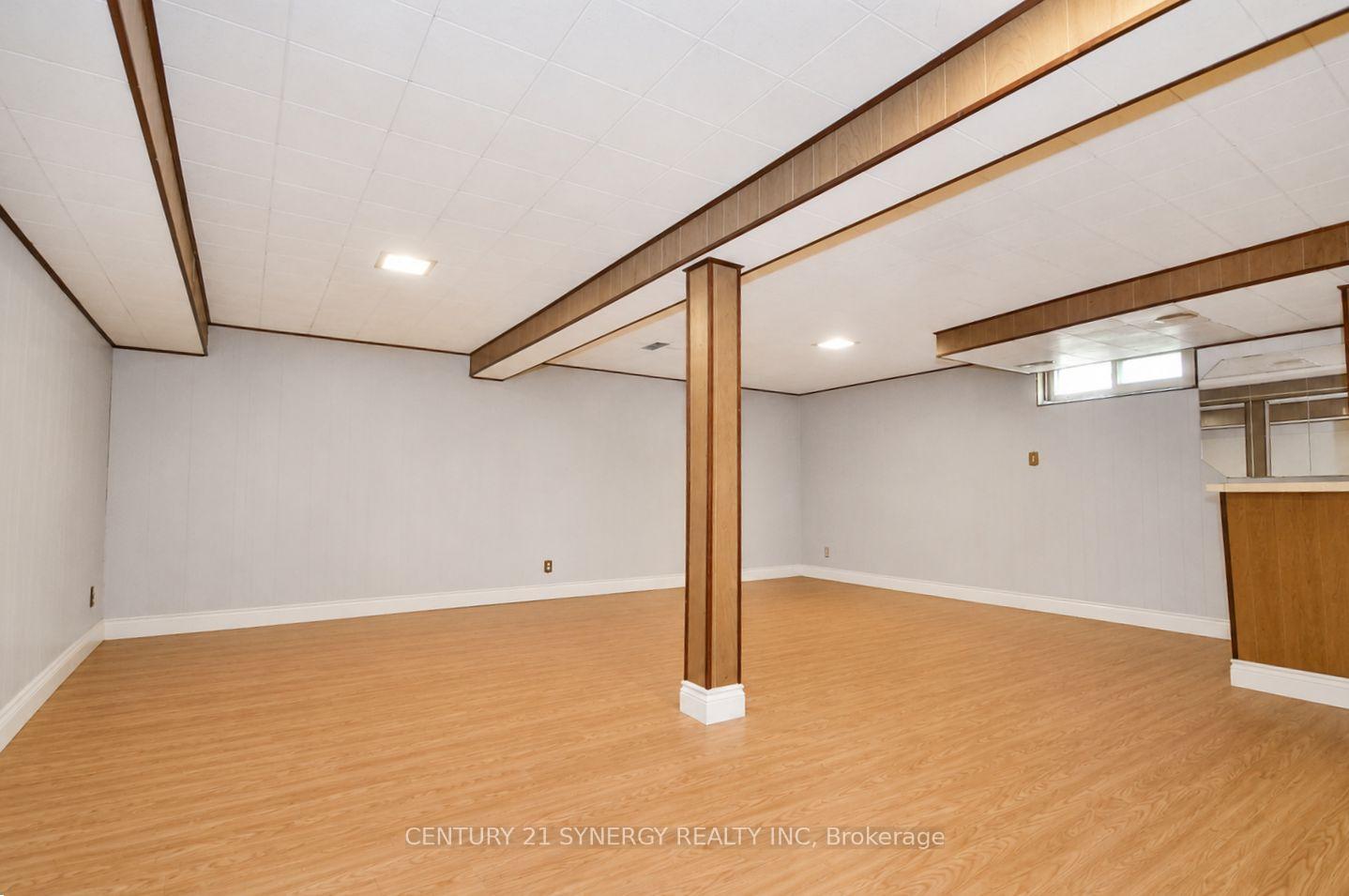 Photo 19 of 2148 Iris Street, Ottawa, Bel Air Park — HOMEH