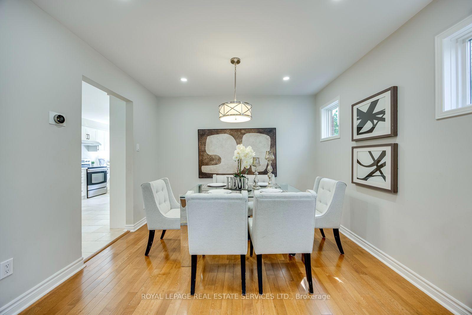 Photo 6 of 6121 Leeside Crescent, Mississauga, Central Erin Mills — HOMEH
