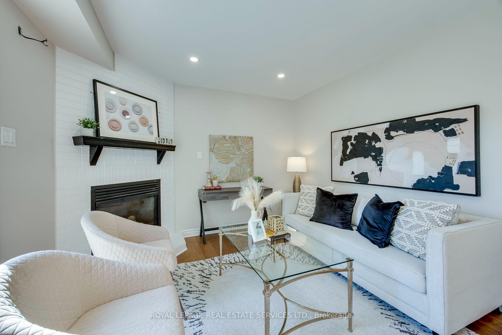 Photo 9 of 6121 Leeside Crescent, Mississauga, Central Erin Mills — HOMEH