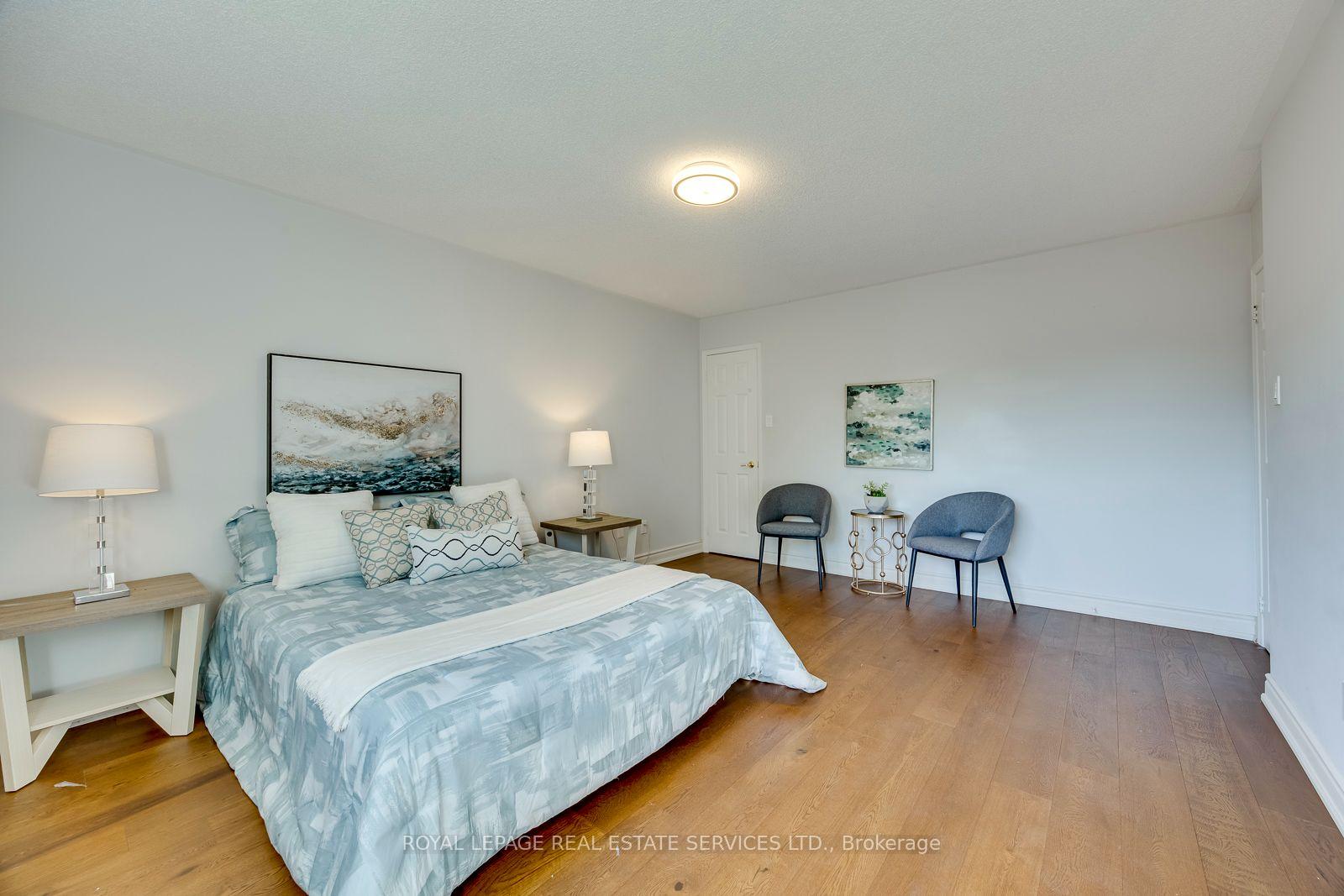 Photo 25 of 6121 Leeside Crescent, Mississauga, Central Erin Mills — HOMEH