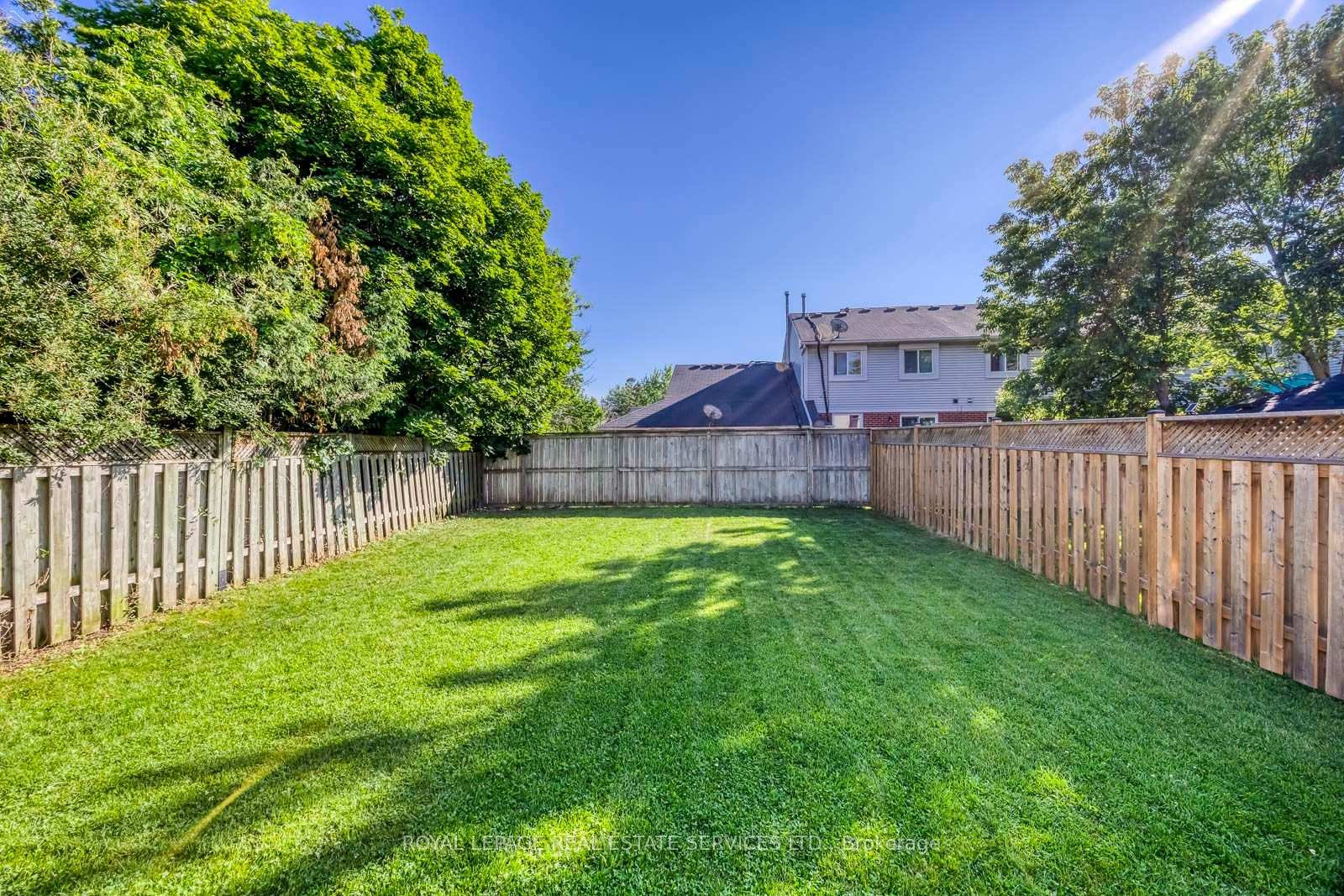 Photo 31 of 6121 Leeside Crescent, Mississauga, Central Erin Mills — HOMEH