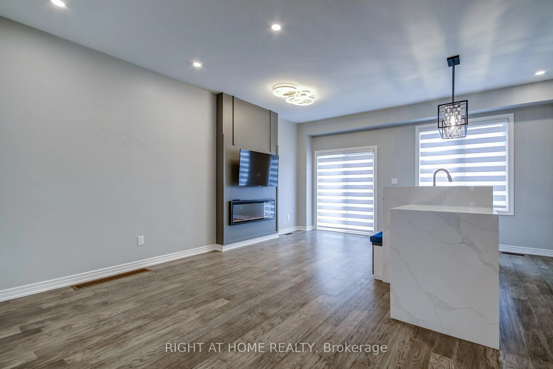 Photo 8 of 35 Genoa Drive, Hamilton, Ryckmans — HOMEH