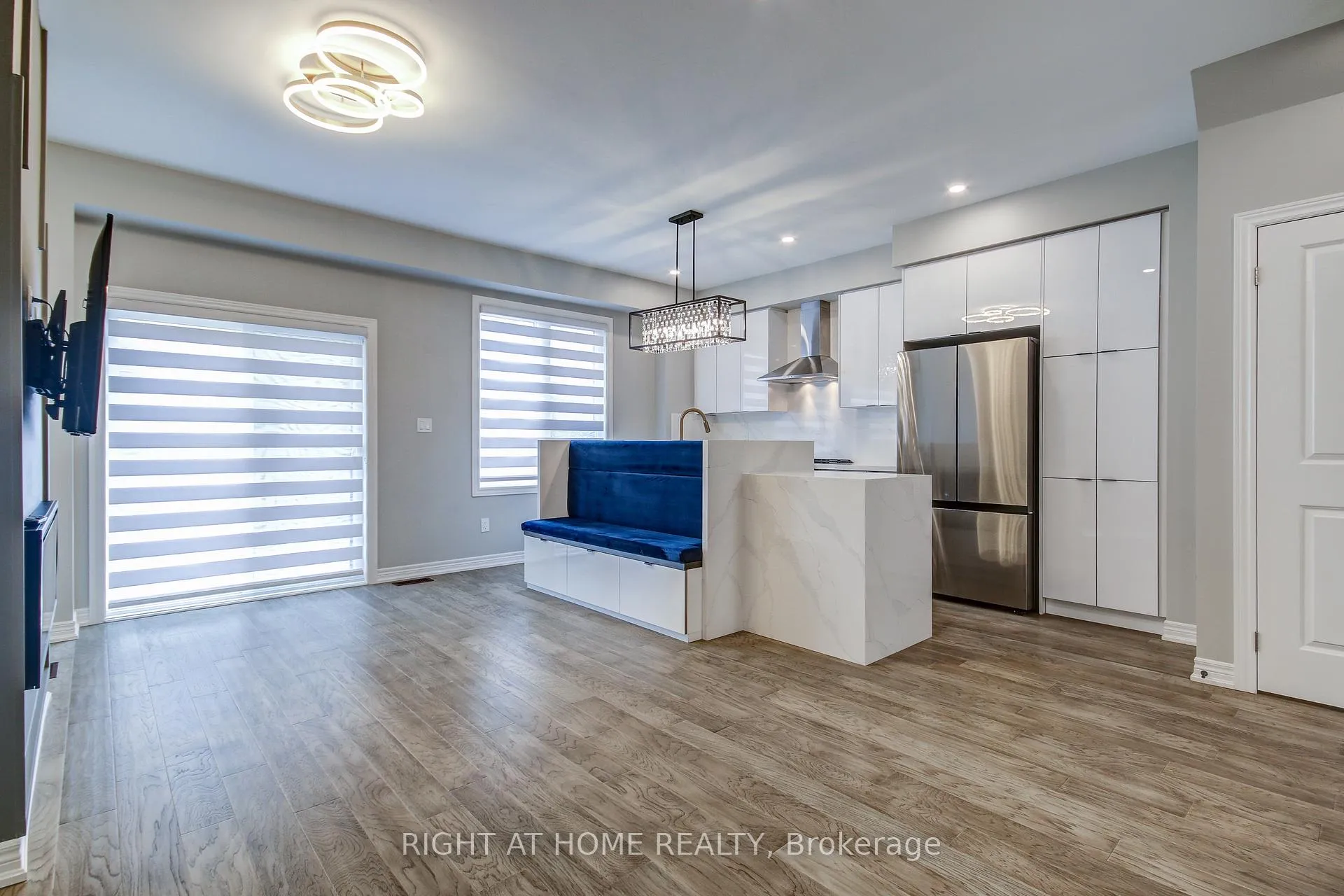 Photo 10 of 35 Genoa Drive, Hamilton, Ryckmans — HOMEH