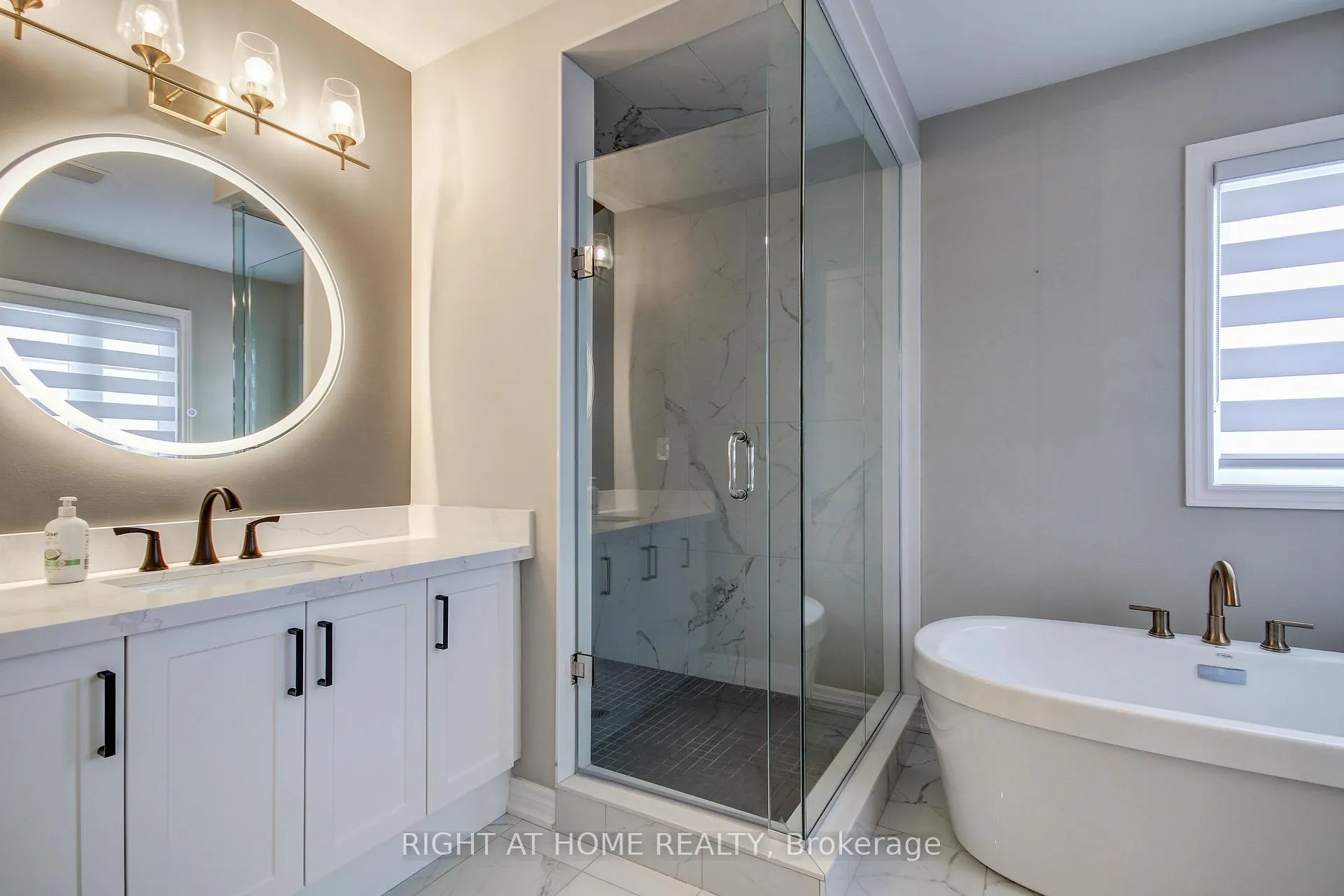 Photo 35 of 35 Genoa Drive, Hamilton, Ryckmans — HOMEH