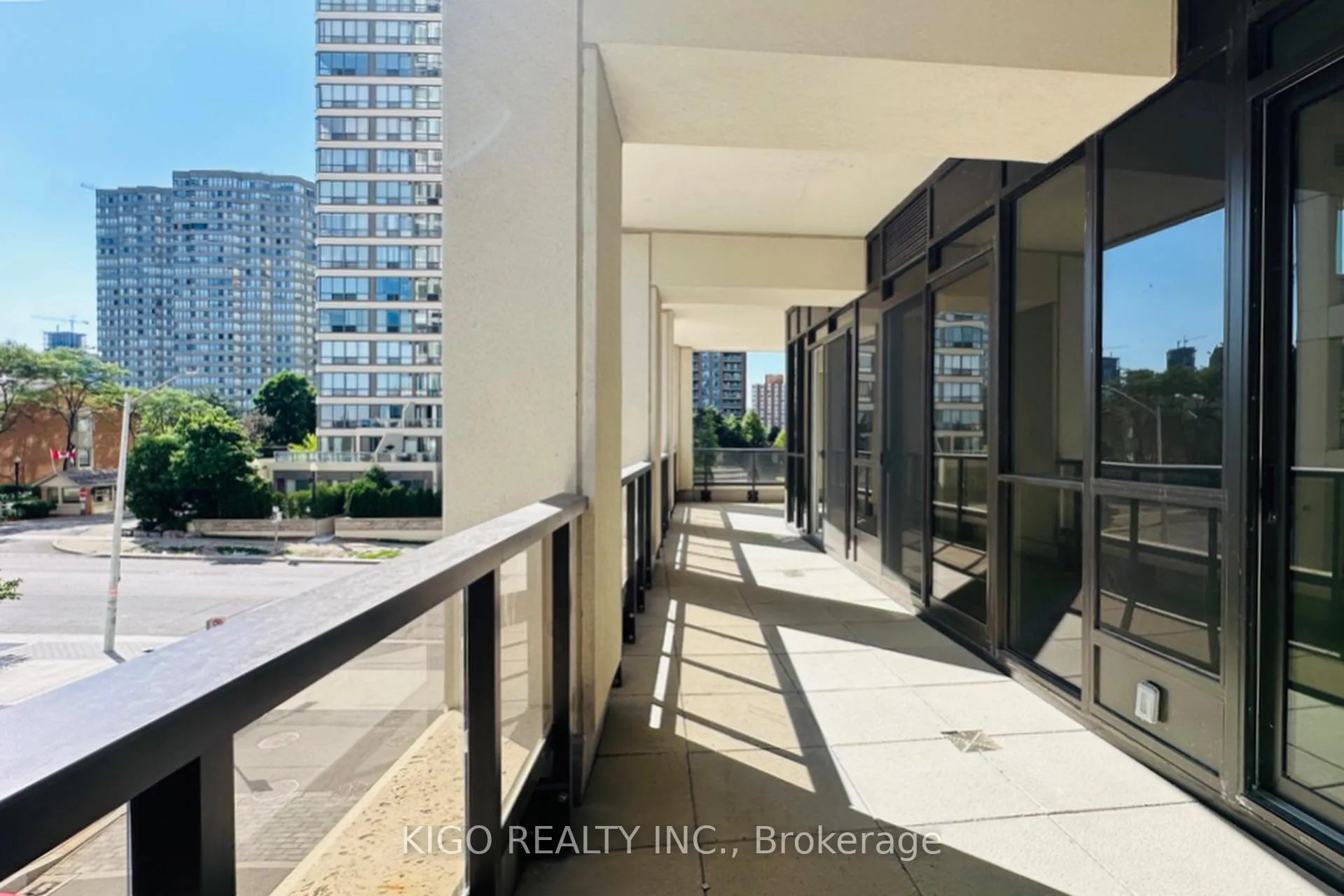 Photo 12 of Unit 210, 30 Elm Drive W, Mississauga, Fairview — HOMEH