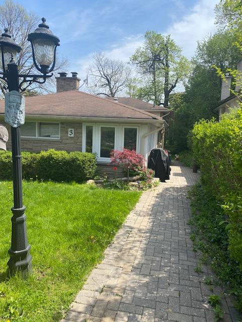 Front of 3 Donna Court