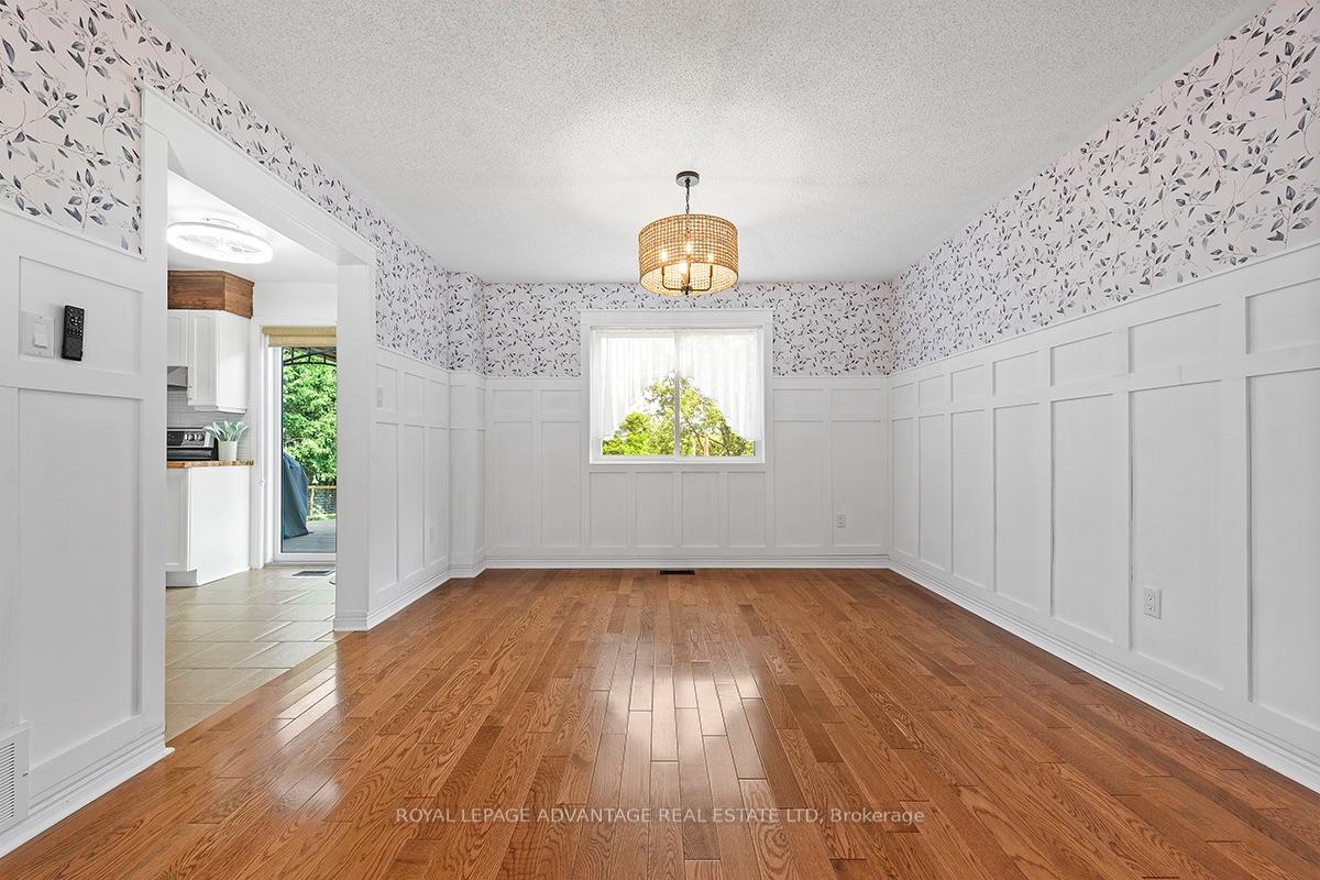 Photo 16 of 14 Treelawn Boulevard, Perth, Perth — HOMEH