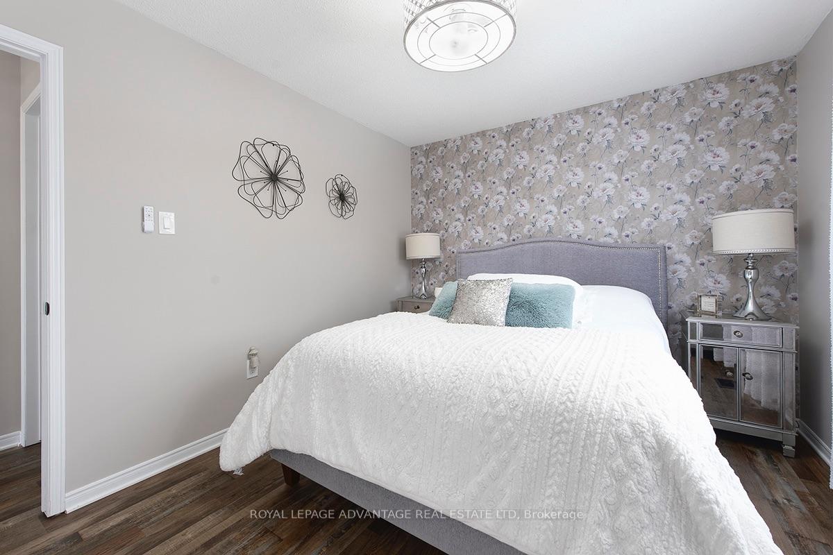 Photo 24 of 14 Treelawn Boulevard, Perth, Perth — HOMEH