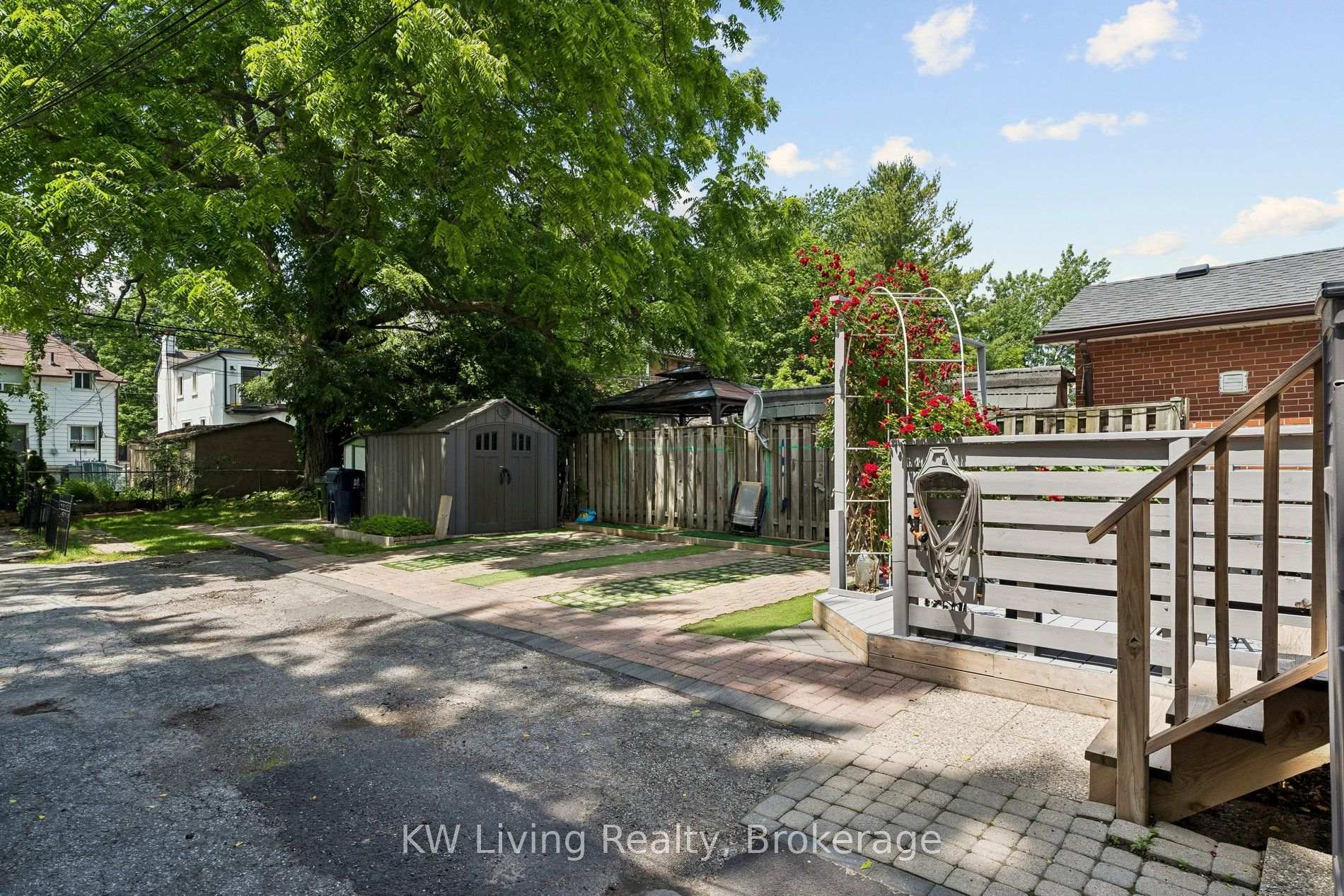 Photo 30 of 116 Seventh Street, Etobicoke, New Toronto — HOMEH