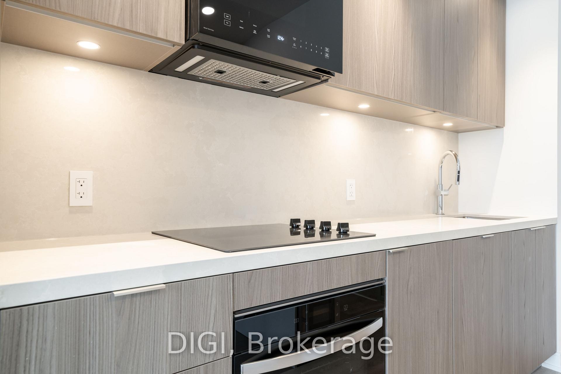 Photo 6 of Unit W325, 485 Perth Avenue, Toronto, Weston-Pellam Park — HOMEH