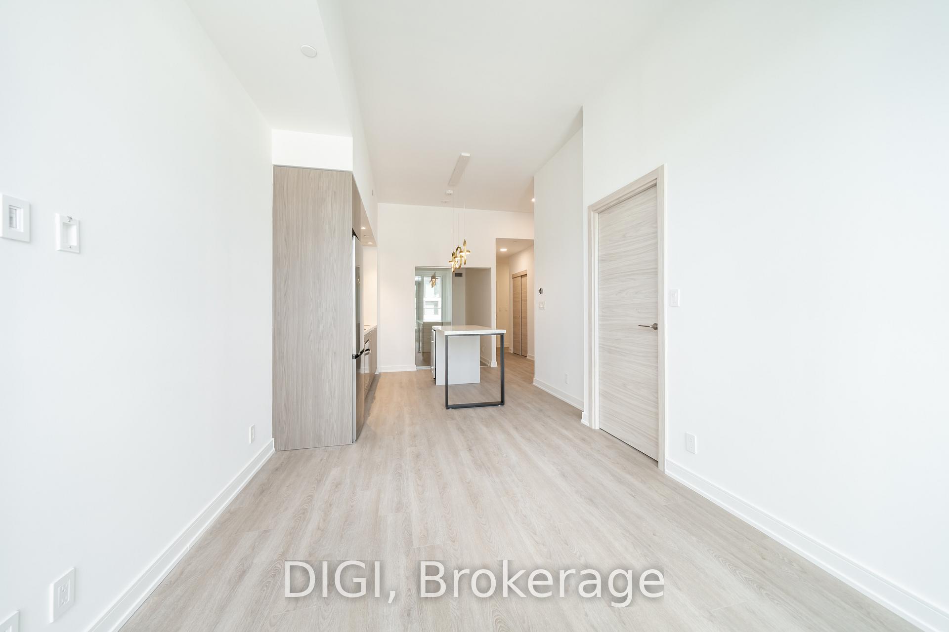 Photo 8 of Unit W325, 485 Perth Avenue, Toronto, Weston-Pellam Park — HOMEH