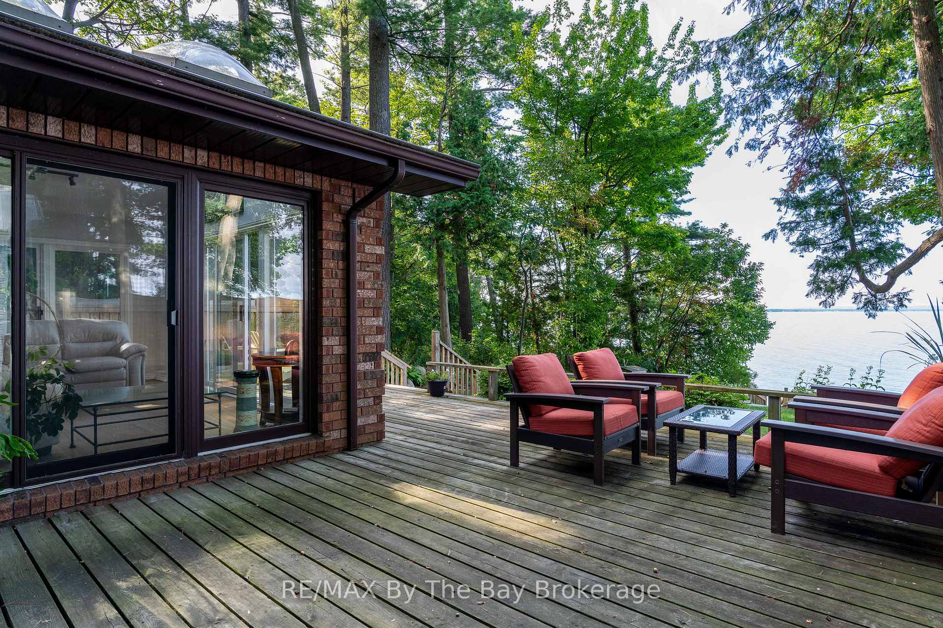 Photo 4 of 38 Willow Drive, Tiny, Rural Tiny — HOMEH