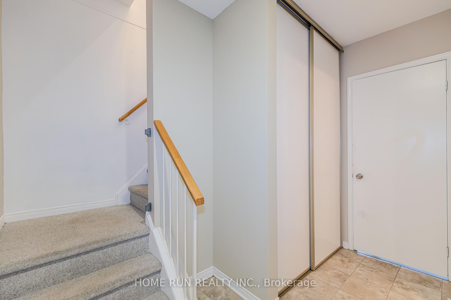Photo 6 of Unit 24, 2828 Richmond Road, Ottawa, Fairfield Heights — HOMEH