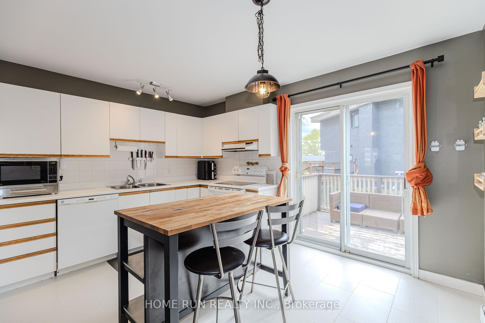 Photo 22 of Unit 24, 2828 Richmond Road, Ottawa, Fairfield Heights — HOMEH