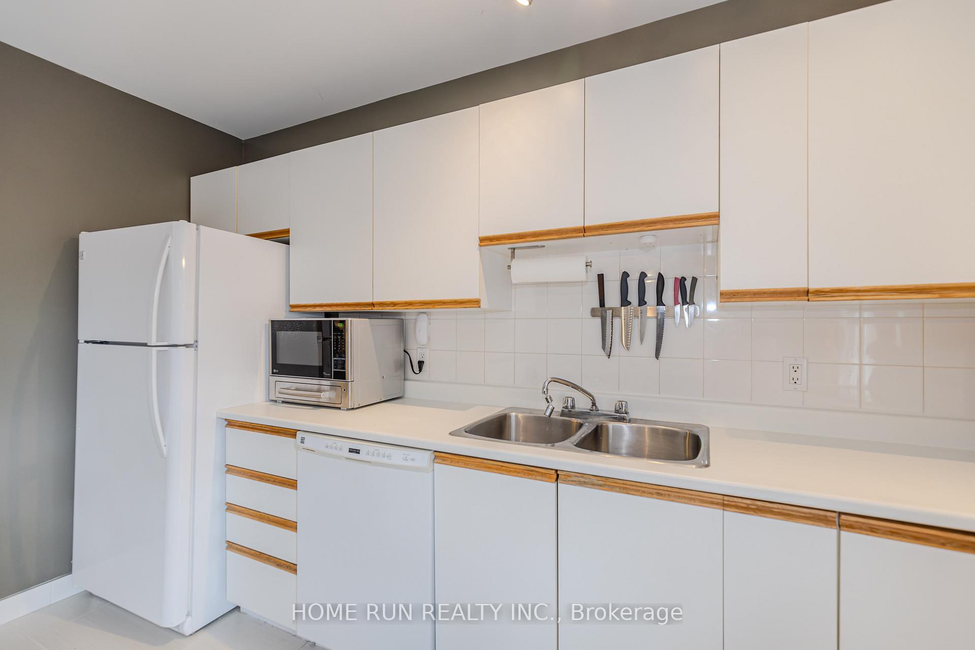 Photo 25 of Unit 24, 2828 Richmond Road, Ottawa, Fairfield Heights — HOMEH