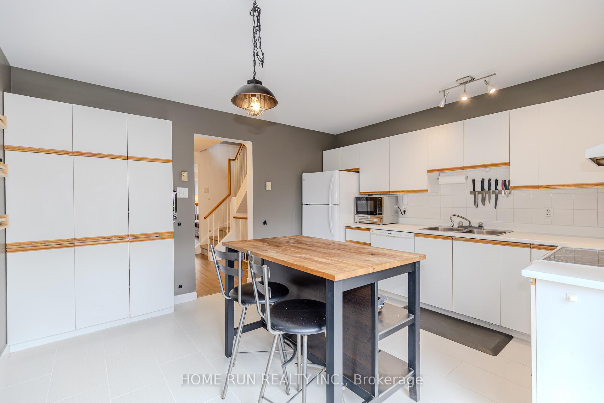 Photo 27 of Unit 24, 2828 Richmond Road, Ottawa, Fairfield Heights — HOMEH
