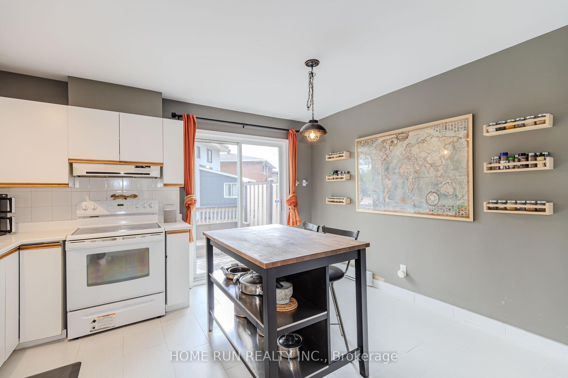 Photo 29 of Unit 24, 2828 Richmond Road, Ottawa, Fairfield Heights — HOMEH