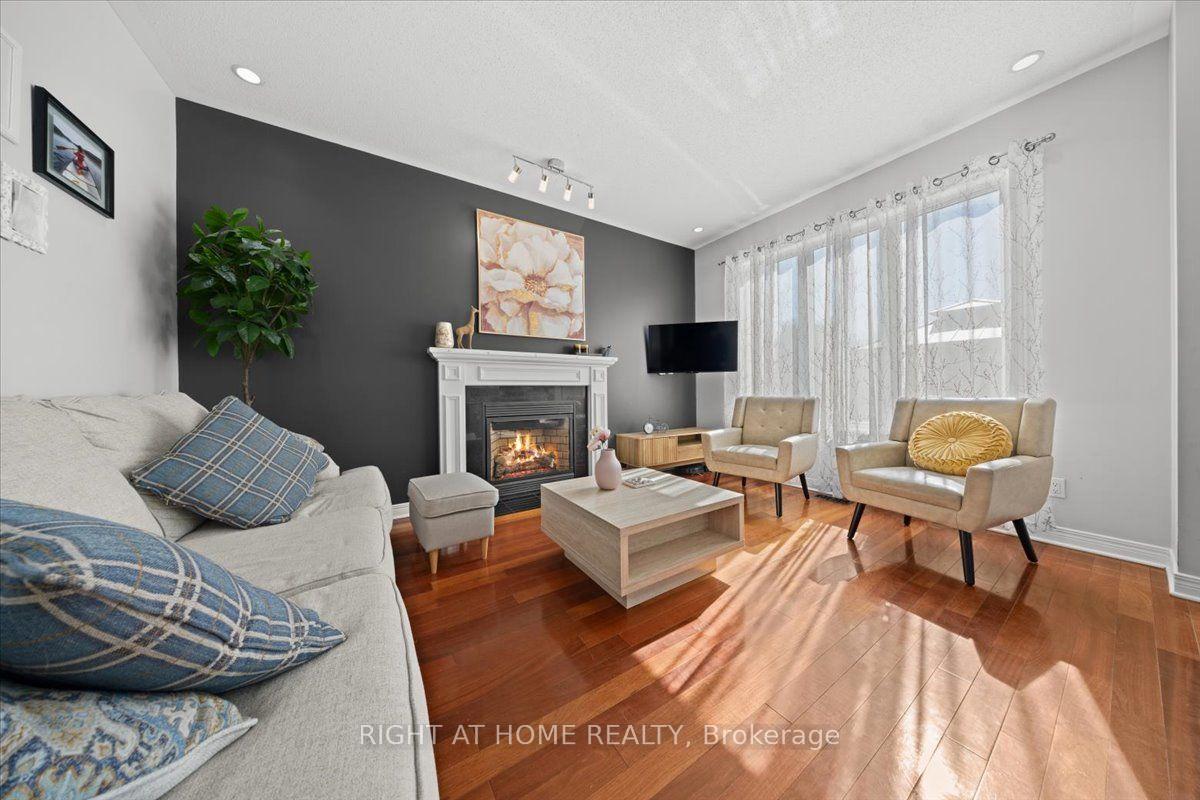Photo 16 of 850 Feather Moss Way, Ottawa, Riverside South/Gloucester Glen — HOMEH