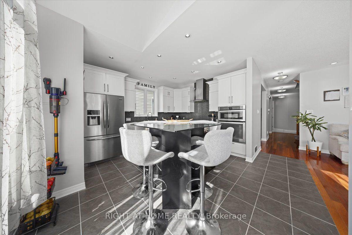 Photo 23 of 850 Feather Moss Way, Ottawa, Riverside South/Gloucester Glen — HOMEH