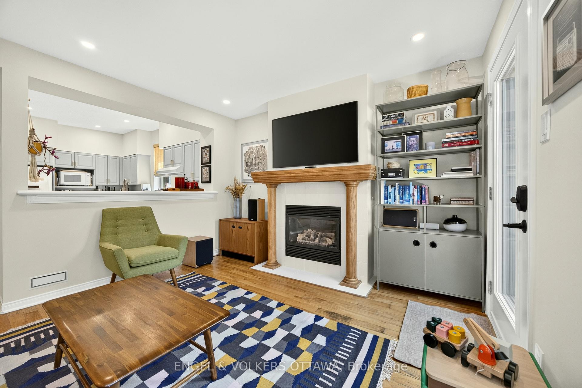 Photo 21 of 68 Upper Lorne Place, Ottawa, West Centre Town — HOMEH