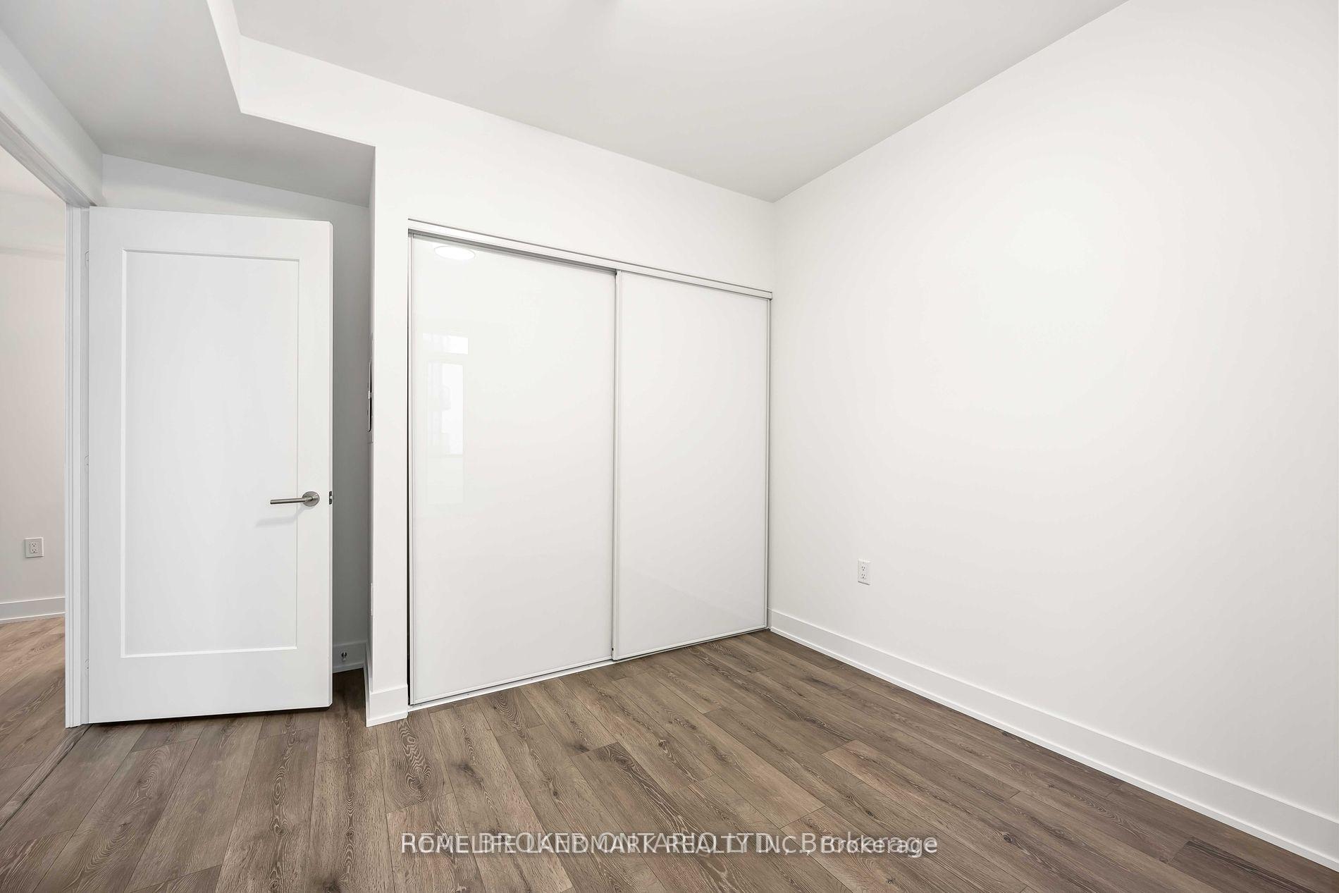 Photo 6 of Unit 3406, 575 Bloor Street E, Toronto, North St. James Town — HOMEH