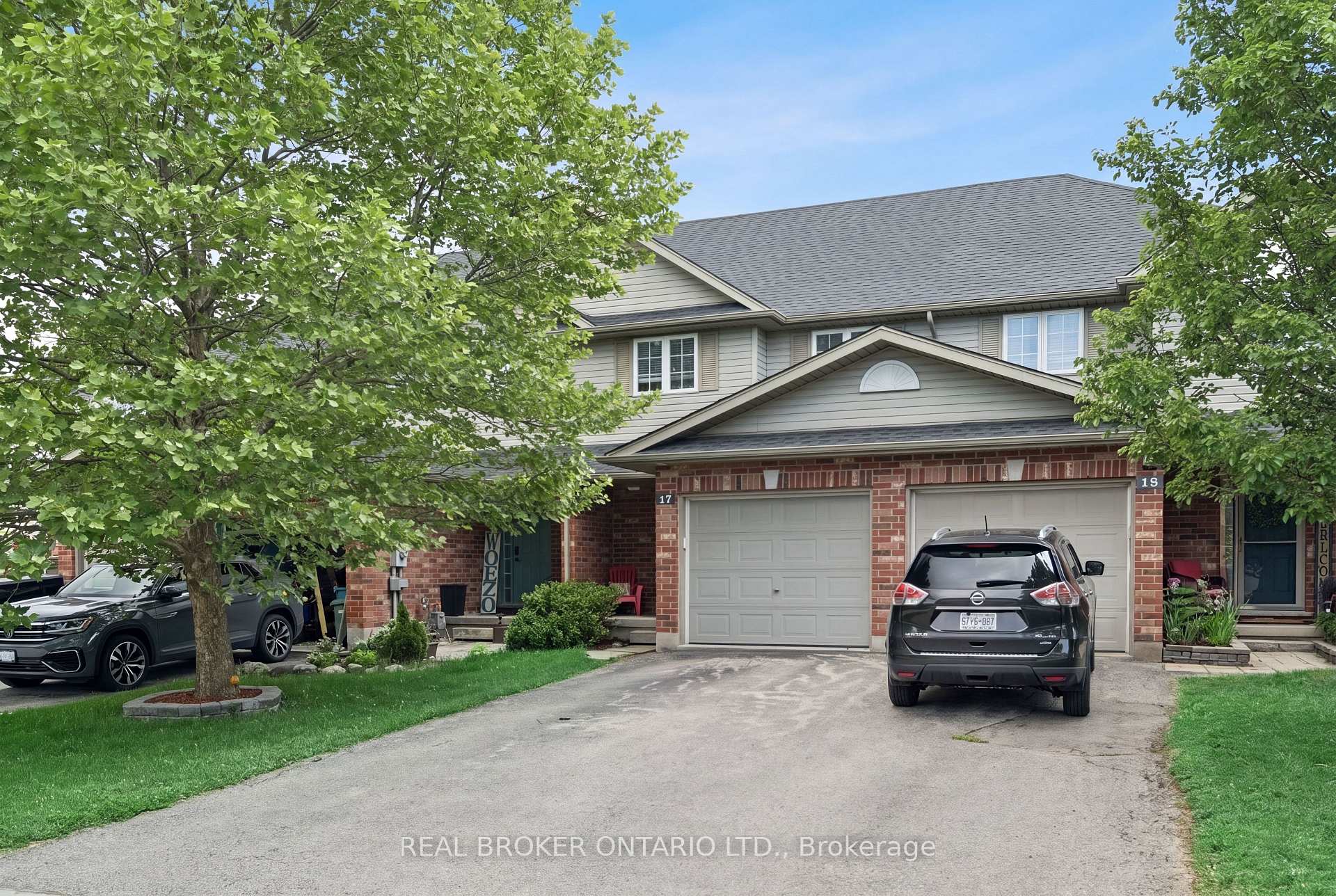 Photo 4 of 17 Ralston Drive, Guelph, Grange Road — HOMEH