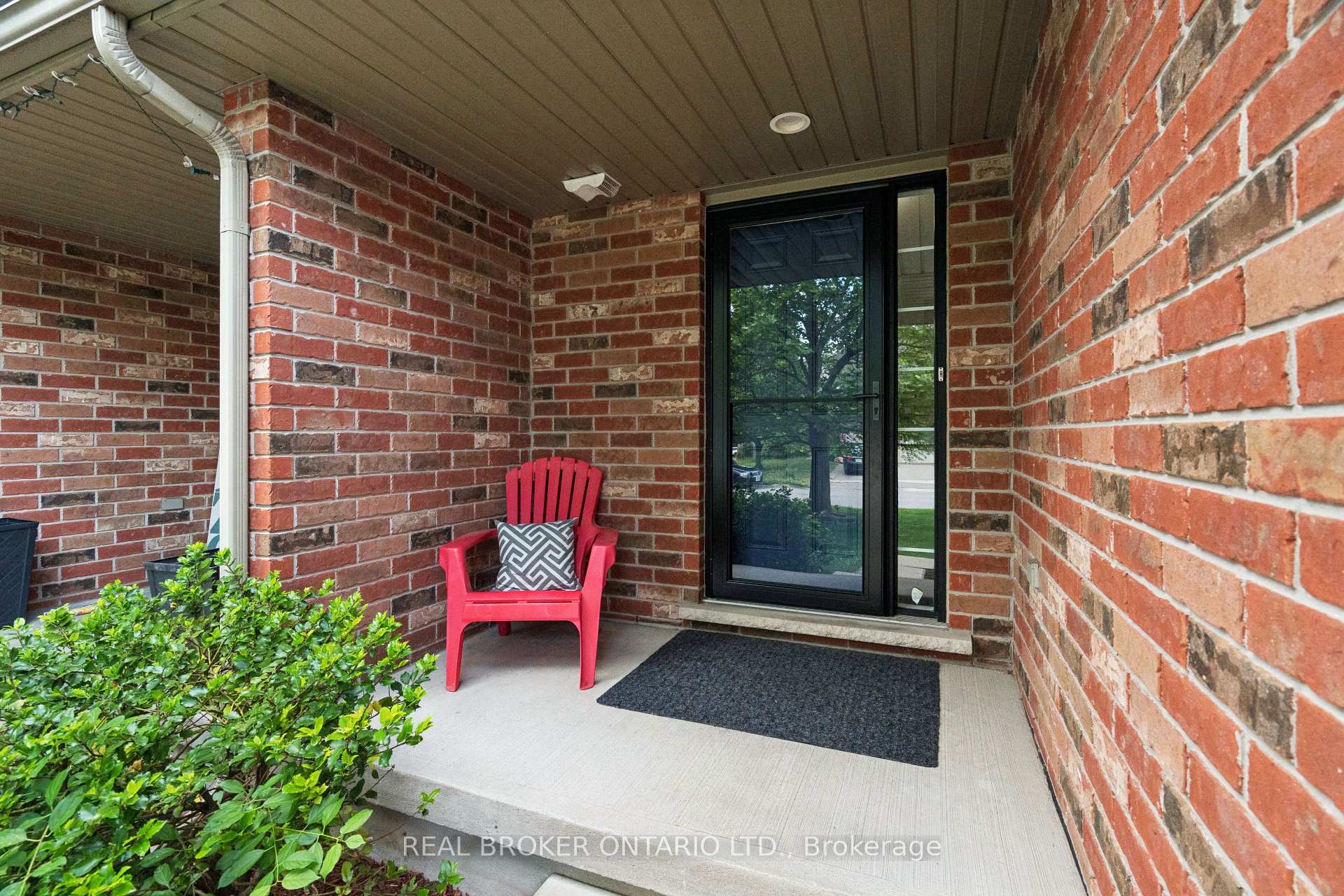 Photo 44 of 17 Ralston Drive, Guelph, Grange Road — HOMEH
