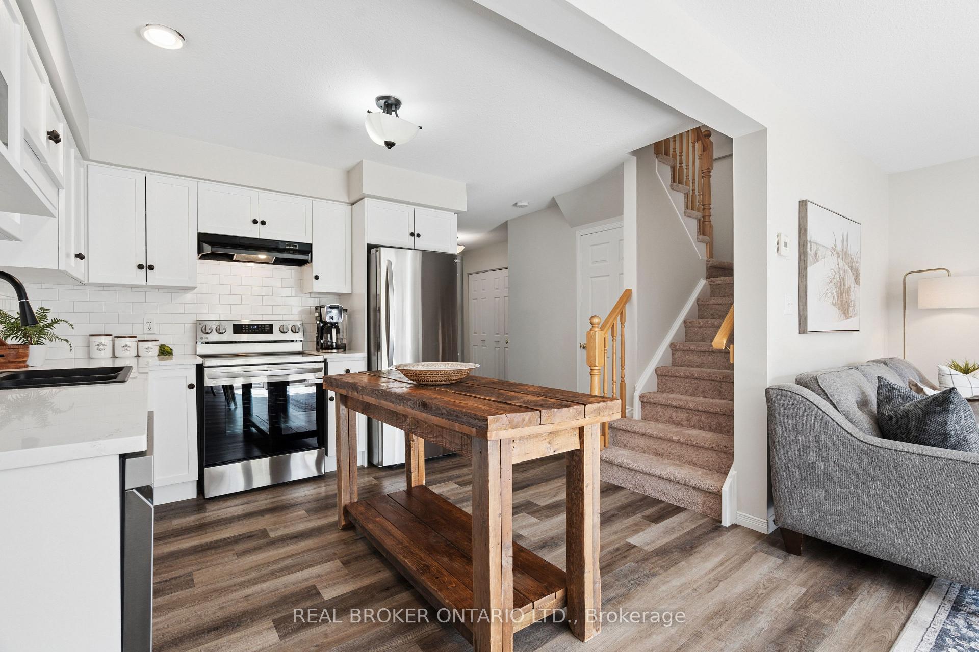 Photo 48 of 17 Ralston Drive, Guelph, Grange Road — HOMEH