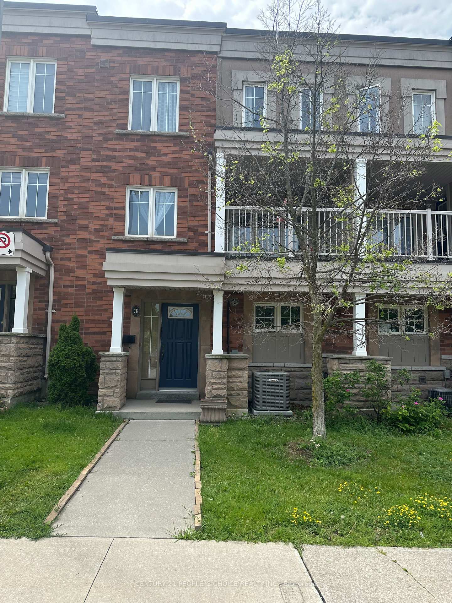 Photo 1 of Unit 3, 375 Cook Road, North York, York University Heights — HOMEH