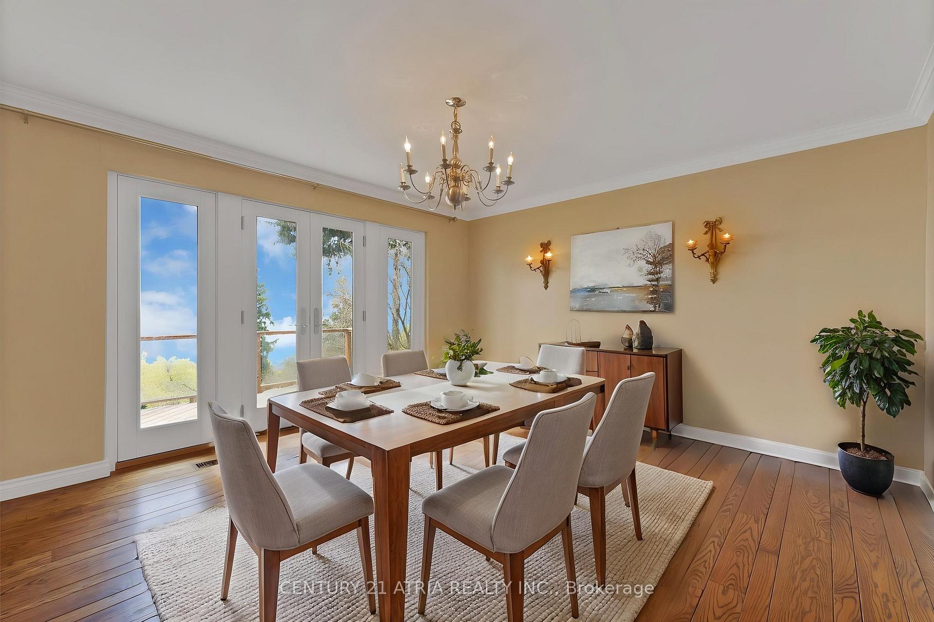 Photo 9 of 5 Hill Crescent, Scarborough, Scarborough Village — HOMEH