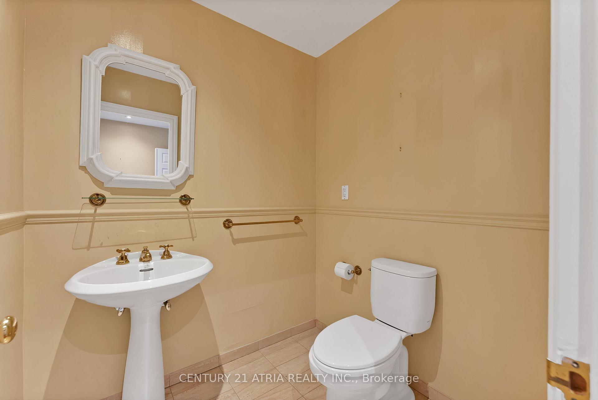 Photo 18 of 5 Hill Crescent, Scarborough, Scarborough Village — HOMEH