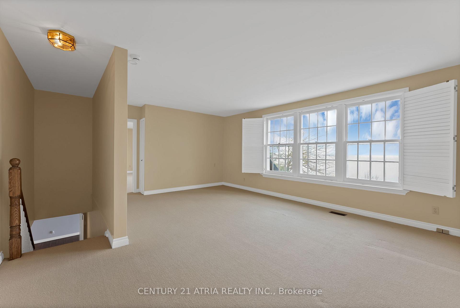 Photo 24 of 5 Hill Crescent, Scarborough, Scarborough Village — HOMEH