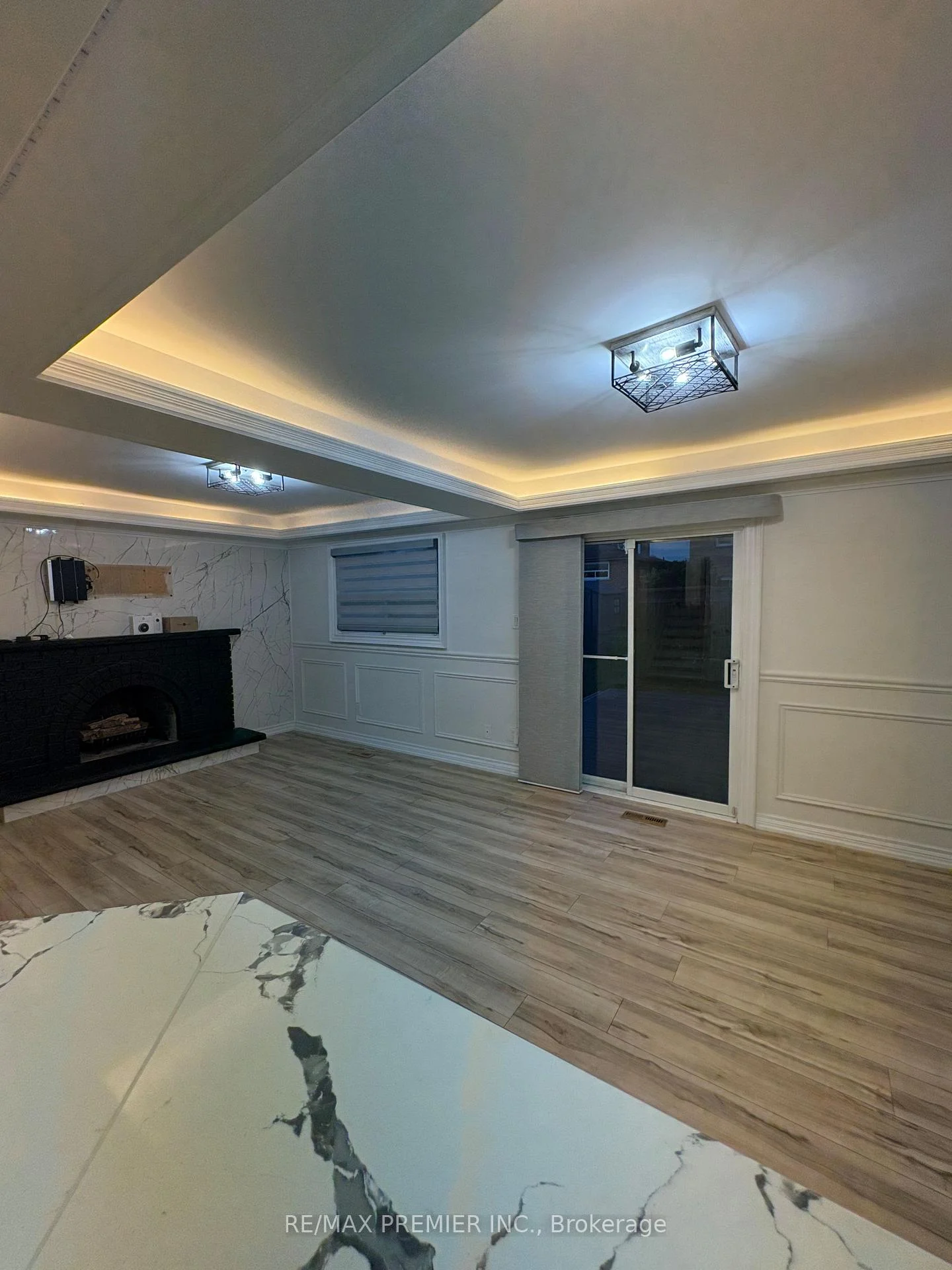 Photo 11 of Unit Lower Level, 21 Avon Crescent, Vaughan, East Woodbridge — HOMEH