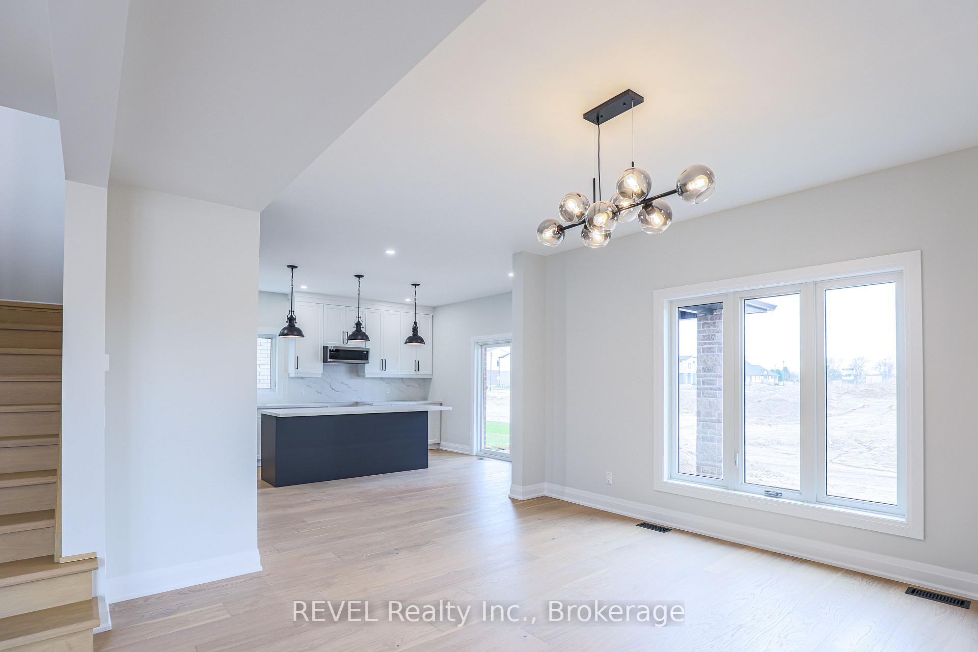 Photo 9 of 111 Acacia Road, Pelham, Fonthill — HOMEH