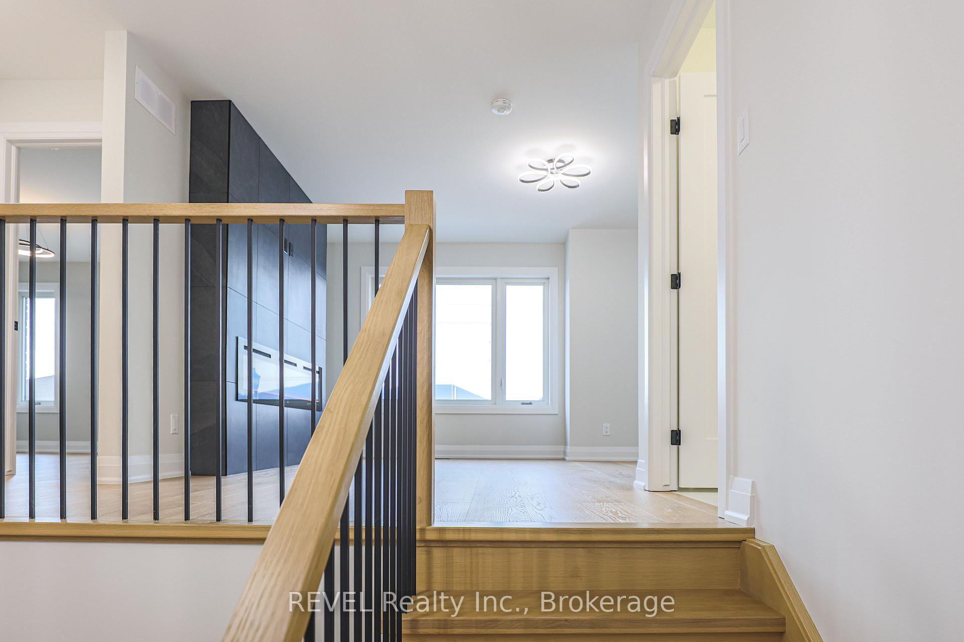 Photo 17 of 111 Acacia Road, Pelham, Fonthill — HOMEH