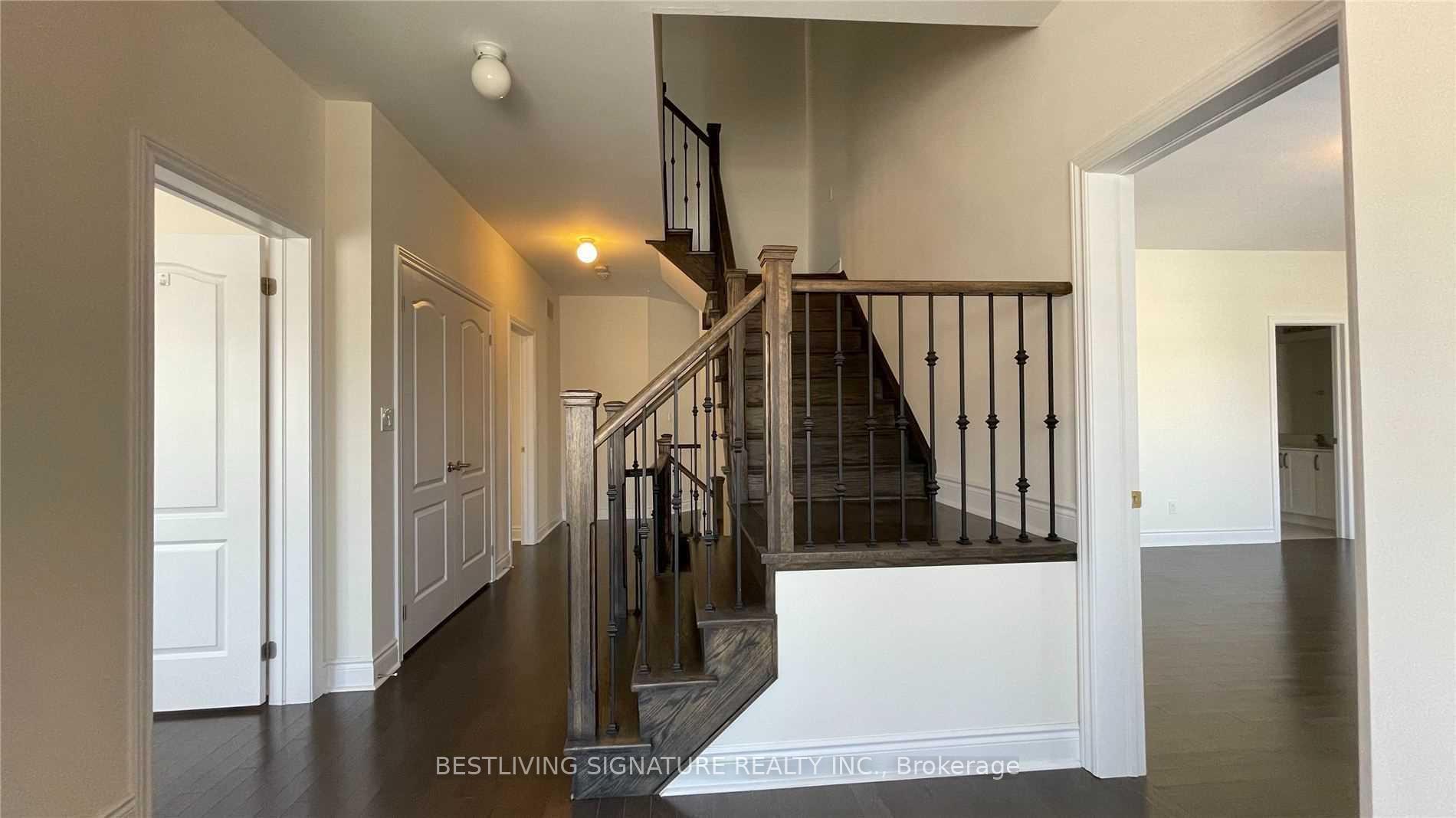 Photo 9 of 1066 Harden Trail, Newmarket, Stonehaven-Wyndham — HOMEH